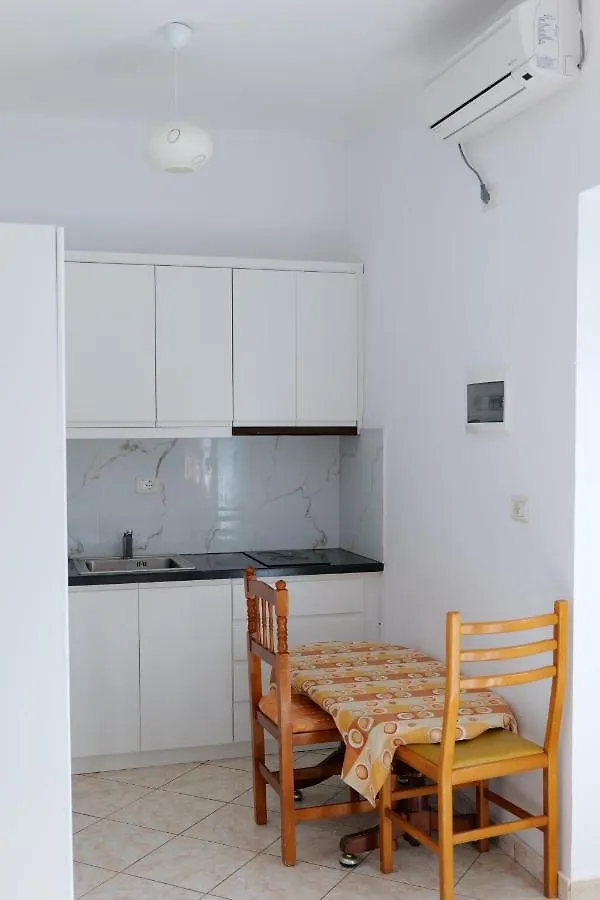 Apartment Vila Baka Ksamil